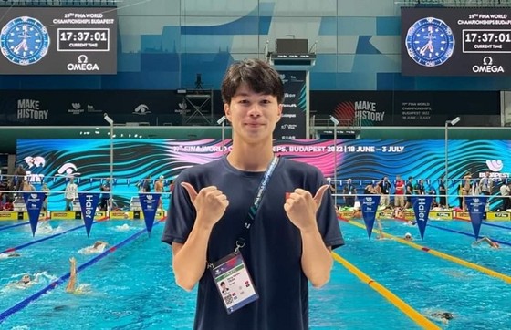 Tuyển thủ Trần Hưng Nguyên tại giải vô địch bơi thế giới 2022. Ảnh: H.N