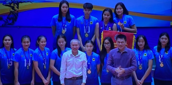 Đội nữ VTV Bình Điền Long An đã đoạt ngôi vô địch giải trẻ năm nay. Ảnh: MINH CHIẾN