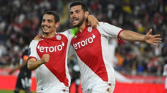 Ligue 1 vẫn chưa chốt đội đá Champions League mùa tới ảnh 1
