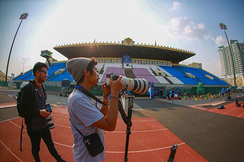 Phóng viên Indonesia do thám tuyển U22 Việt Nam tập trước trận bán kết ảnh 1