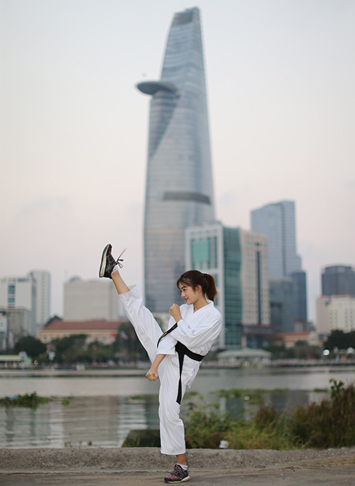 Người đẹp Karatedo Bùi Minh Anh chia sẻ những điều thú vị trong ngày 8-3 ảnh 3