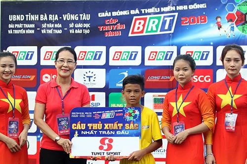 Giải bóng đá thiếu nhi Bà Rịa - Vũng Tàu 2019: Cầu thủ Lê Thái Vũ ghi đến 21 bàn thắng ảnh 6