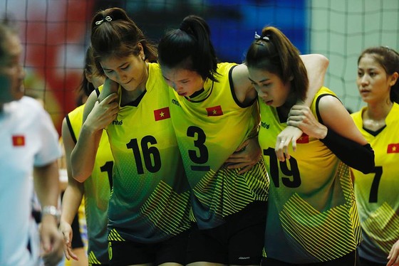 Chủ công Thanh Thuý chấn thương, tuyển Việt Nam vẫn giành vé vào bán kết ảnh 2