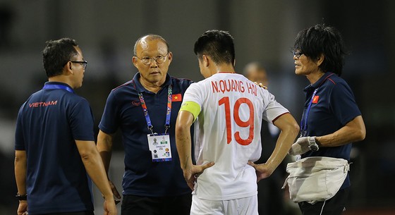 Quang Hải rách cơ, đối diện khả năng sớm chia tay SEA Games 30 ảnh 7