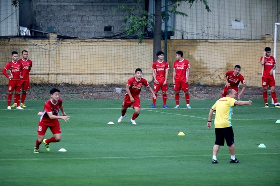 Đội tuyển Việt Nam bình thản chờ Malaysia ảnh 2