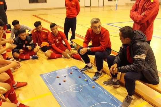 Đội tuyển futsal Việt Nam hòa Real Betis ảnh 4