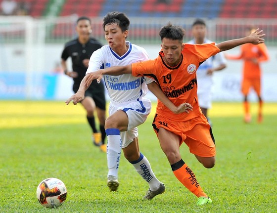 U19 HA.GL và Đà Nẵng giành 3 điểm đầu tiên ảnh 1