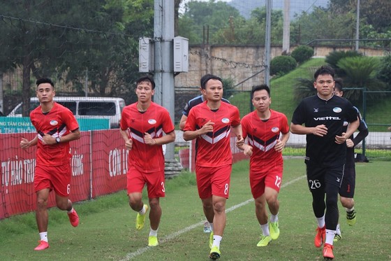 Cầu thủ Việt Nam đối diện màn ‘tra tấn’ thể lực  ảnh 3