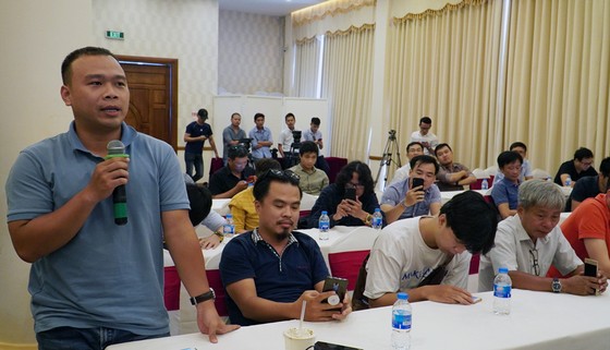 Lãnh đạo VFF, VPF gặp mặt các phóng viên thể thao Việt Nam ảnh 1