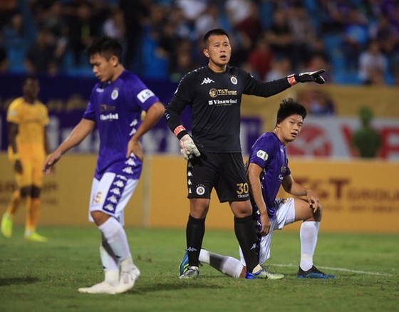 Đoàn Văn Hậu trở về Việt Nam vào đầu tháng 8 ảnh 1