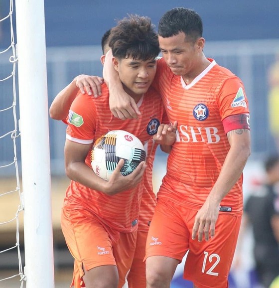 Cả V-League ‘nín thở’ chờ kết quả của hai đội Đà Nẵng, Quảng Nam ảnh 1
