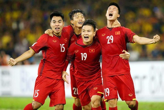 Đội tuyển Việt Nam tiếp tục giữ hạng trong tốp 100 thế giới