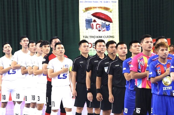 V-League và Futsal cùng hướng về miền Trung ruột thịt ảnh 1