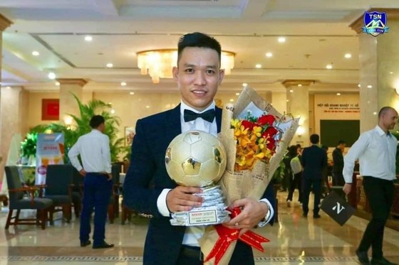 Văn Vũ với 3 lần đoạt Quả bóng vàng Futsal 