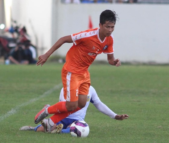 Các đội V-League khởi động chờ ngày giải trở lại ảnh 1