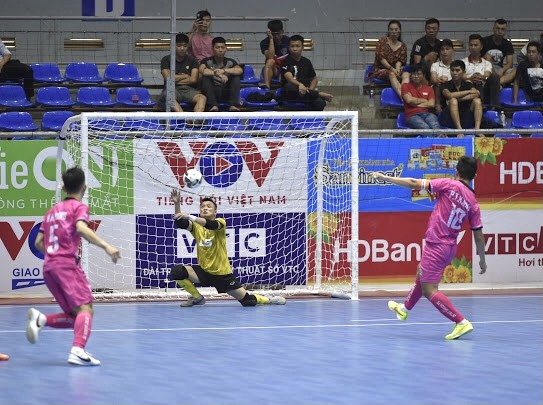 Thái Sơn Nam và Zetbit Sài Gòn chạy đà hoàn hảo ảnh 1