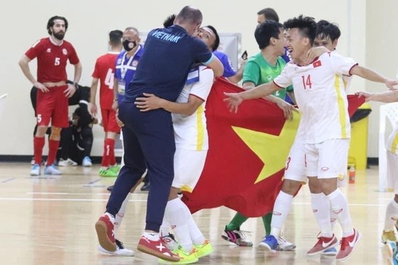 Đội tuyển futsal Việt Nam với chiến tích lần thứ 2 tham dự VCK World Cup. Ảnh: ANH TRẦN