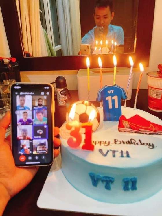 Sinh nhật đáng nhớ của thủ quân đội tuyển futsal Việt Nam  ảnh 1