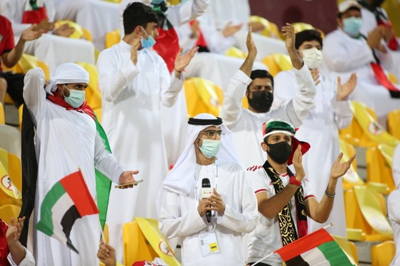 HLV Bert van Marwijk: “UAE là đội bóng có tương lai” ảnh 1