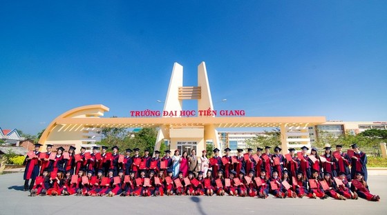 Trường ĐH Tiền Giang với nhiều ngành học mới thu hút đông đảo các tân sinh viên