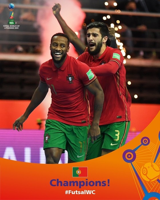 Bồ Đào Nha lần đầu đăng quang futsal World Cup ảnh 1