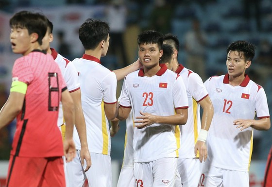 U23 Việt Nam – U20 Hàn Quốc 1-0: Chỉ hài lòng về tỷ số ảnh 1