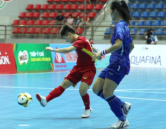 Đội futsal nữ Việt Nam dừng bước với tấm Huy chương bạc ảnh 1