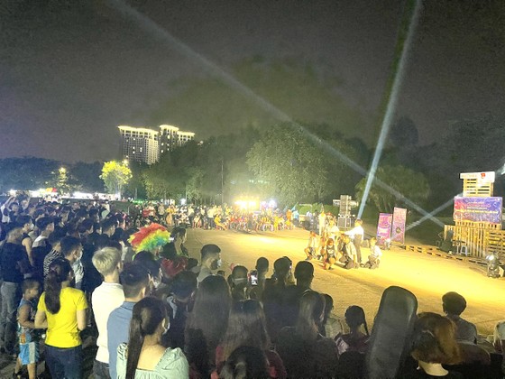 Đêm chung kết ấn tượng của ‘Liên hoan các nhóm nhảy’ tại sân chơi đường phố Binh Duong New City ảnh 10