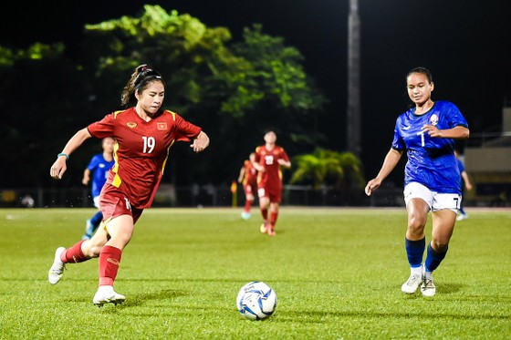 Thanh Nhã ghi bàn ấn định chiến thắng 3-0 cho đội Việt Nam 
