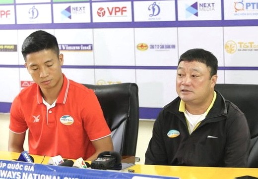 HLV Trương Việt Hoàng chuyển sang công tác đào tạo trẻ ở CLB Viettel đến cuối năm nay