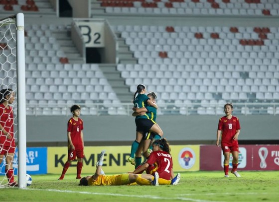 Đội nữ U18 Việt Nam thua Australia trong trận chung kết Đông Nam Á ảnh 1