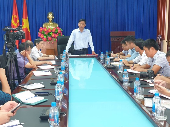 Sẽ khai trừ Đảng, thôi việc nữ trưởng phòng mượn bằng chị gái để thăng tiến ảnh 1