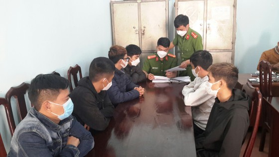 Gần 80 đối tượng mang hung khí từ Đắk Lắk sang Đắk Nông đánh người ảnh 2