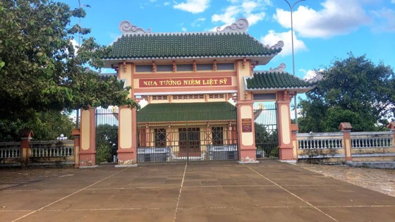 Viện cớ mở rộng nghĩa trang liệt sĩ, lãnh đạo huyện trục lợi ngân sách hơn nửa tỷ đồng ảnh 1