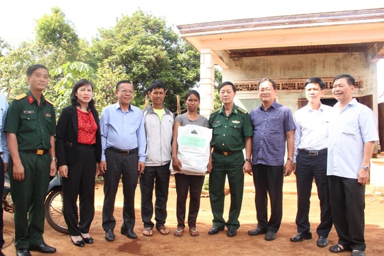 TPHCM hỗ trợ tỉnh Gia Lai 500 triệu đồng để khắc phục hạn hán ảnh 7