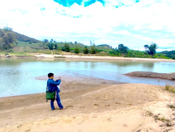 Vụ Dân phản đối xây thủy điện ở làng du lịch: UBND tỉnh yêu cầu làm rõ 5 vấn đề ảnh 1