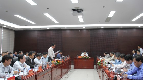 Phó Thủ tướng Trịnh Đình Dũng chỉ đạo tháo gỡ vướng mắc dự án đường dây 500kV mạch 3 ảnh 1