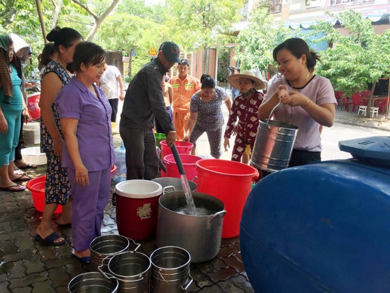 Đà Nẵng: Giám đốc sở TNMT trực tiếp điều hành thủy điện xả nước ảnh 2