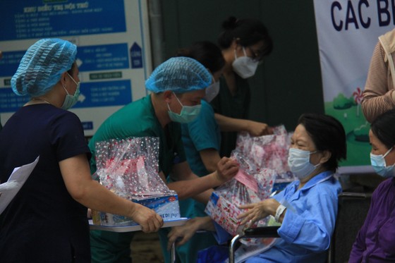 Ngày 26-8, Đà Nẵng cho xuất viện 34 bệnh nhân Covid-19  ảnh 13