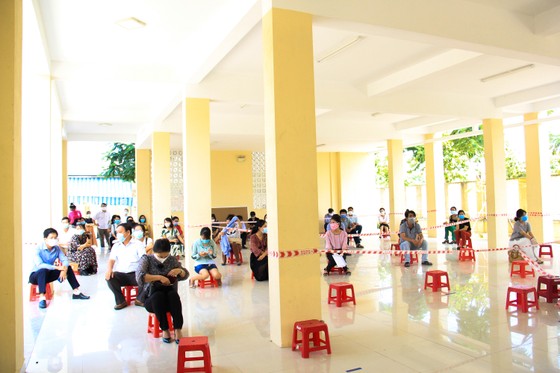 Lãnh đạo TP Đà Nẵng kiểm tra các điểm thi tốt nghiệp THPT năm 2020 đợt 2 ảnh 5
