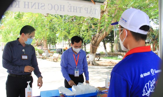 Đà Nẵng: Bộ GD-ĐT kiểm tra công tác tổ chức Kỳ thi tốt nghiệp THPT đợt 2 ảnh 2