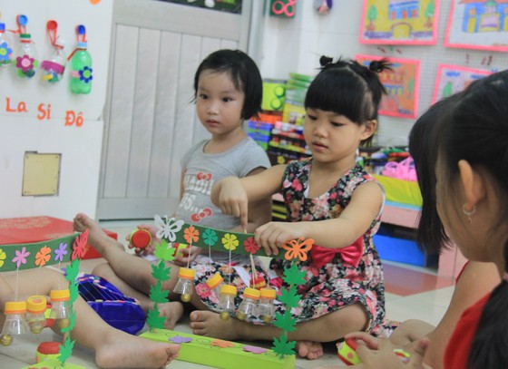 Đà Nẵng: Học sinh tiểu học, trẻ mầm non quay lại trường sau dịch bệnh ảnh 16