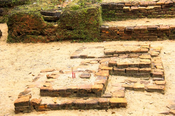 Bảo tồn và phát triển di tích khảo cổ Chăm Phong Lệ ảnh 6