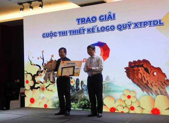Tìm hướng khôi khục và phát triển du lịch Đà Nẵng ảnh 1