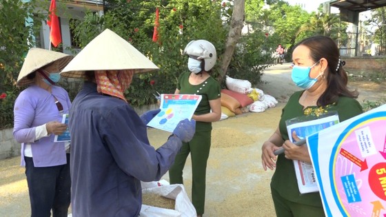 Đa dạng hình thức tuyên truyền bầu cử tại huyện Hòa Vang (TP Đà Nẵng) ảnh 2