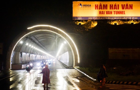 Nghĩa tình của người Đà Nẵng với dòng người hồi hương ảnh 5