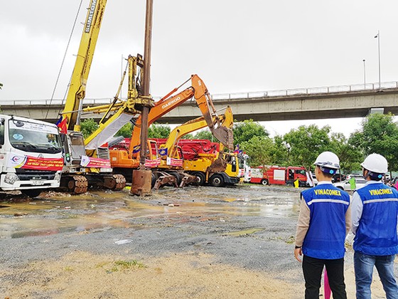 Lao động trong trạng thái 'bình thường mới' - Bài 1: Doanh nghiệp Đà Nẵng... ngóng lao động ảnh 2