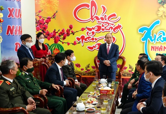 Chủ tịch nước Nguyễn Xuân Phúc thăm, chúc Tết tại TP Đà Nẵng ảnh 5