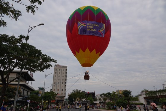 Nhộn nhịp lễ hội khinh khí cầu ở Đà Nẵng ảnh 8