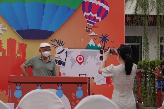 Nhộn nhịp lễ hội khinh khí cầu ở Đà Nẵng ảnh 5